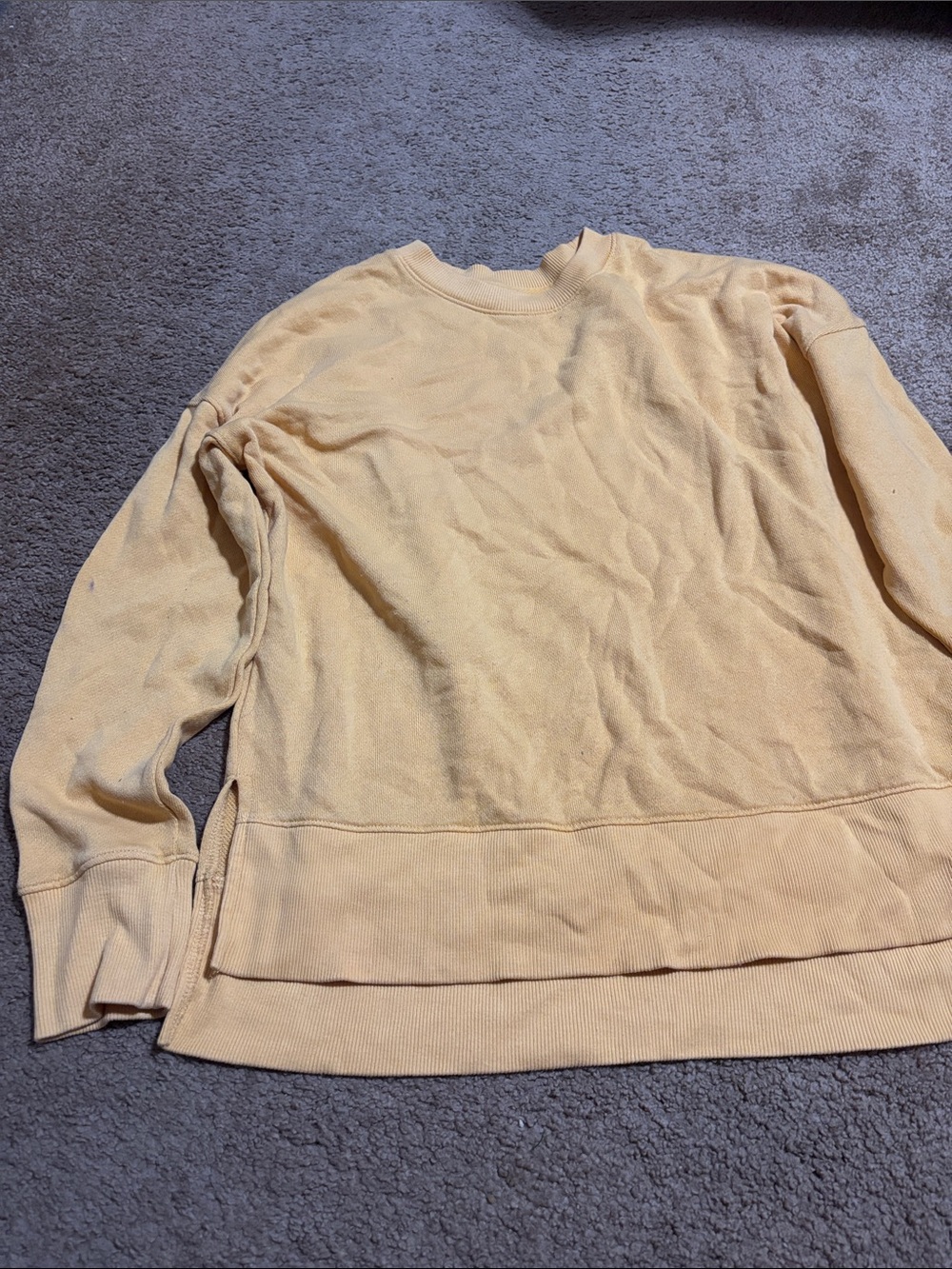 Time and Tru Pale Yellow Women's Crewneck Sweatshirt